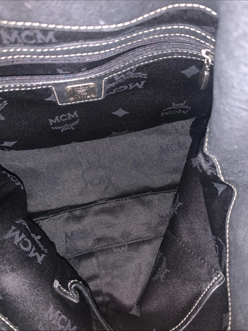 MCM Limited Edition Shoulder bag - Picture 9 of 14